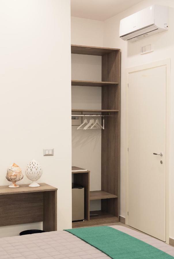 B&B Toledo One Nápoly Kültér fotó