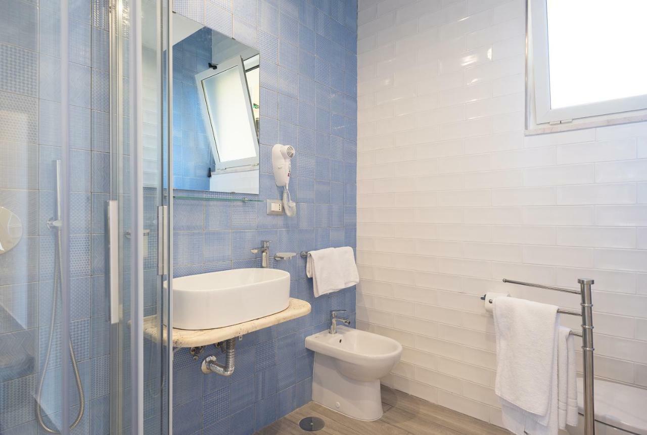 B&B Toledo One Nápoly Kültér fotó
